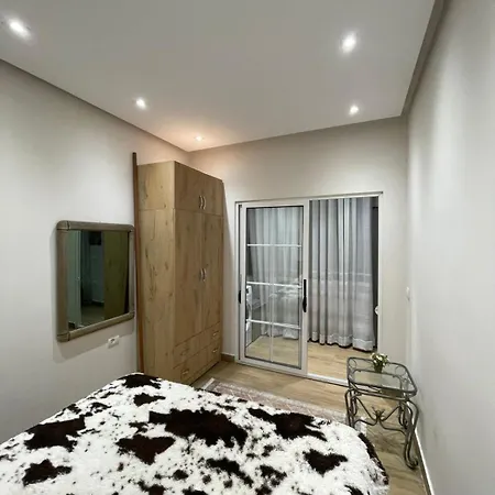 Modern 1 Bedroom 公寓 *