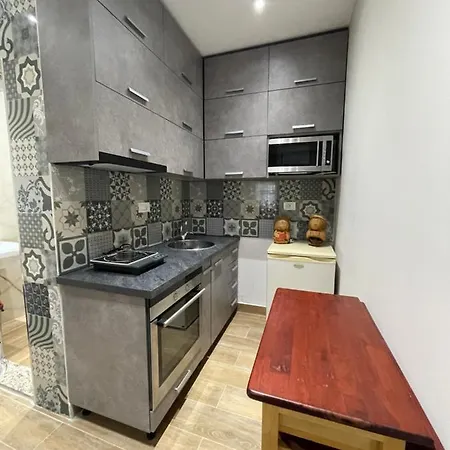 Apartmán Modern 1 Bedroom Tirana