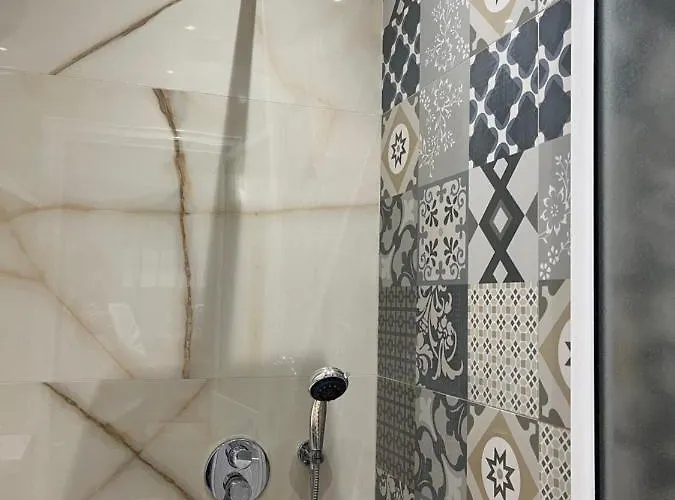 Modern 1 Bedroom Apartman Tirana